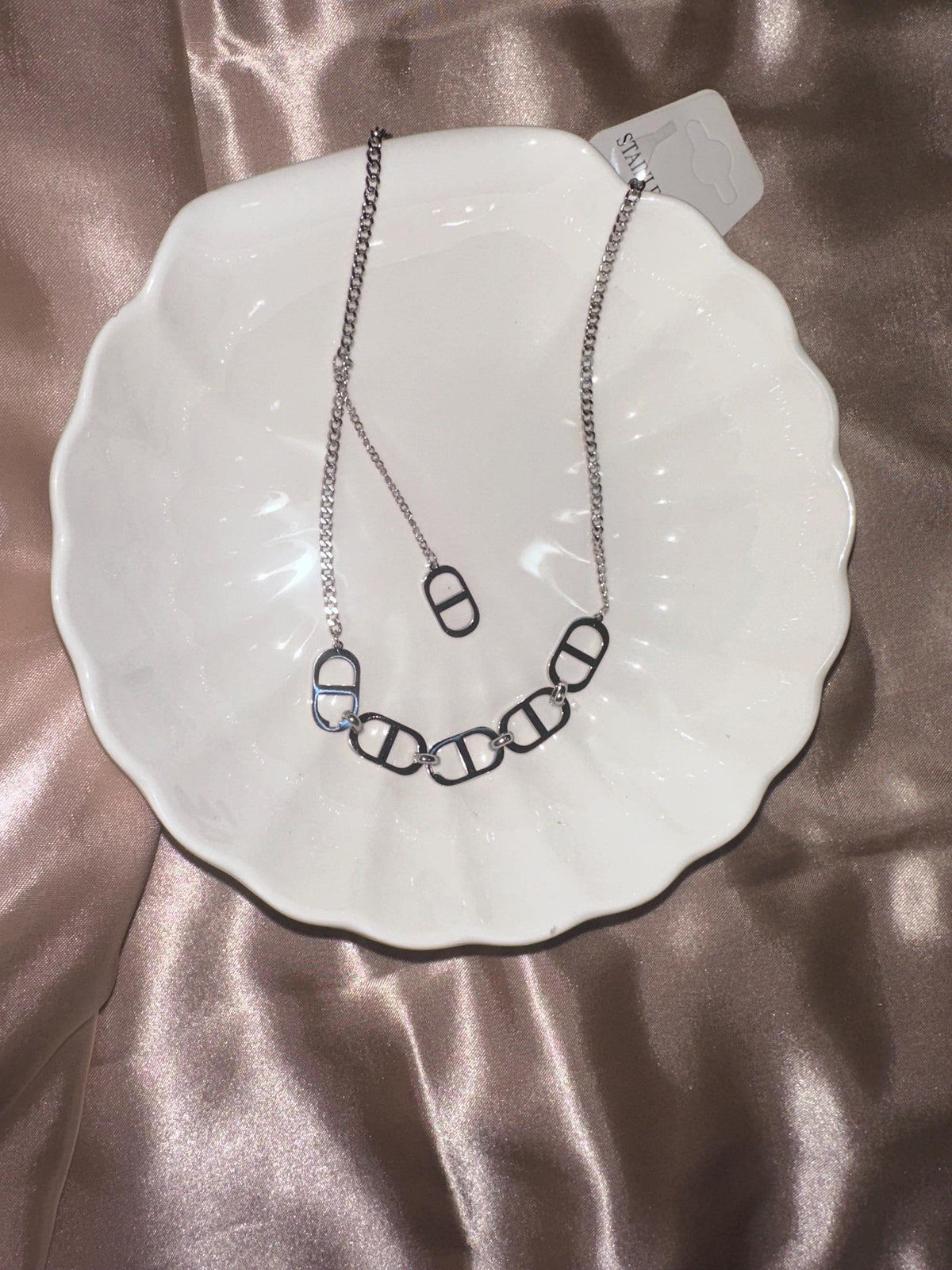 Modern Link Chain Necklace – Silver Stainless Steel