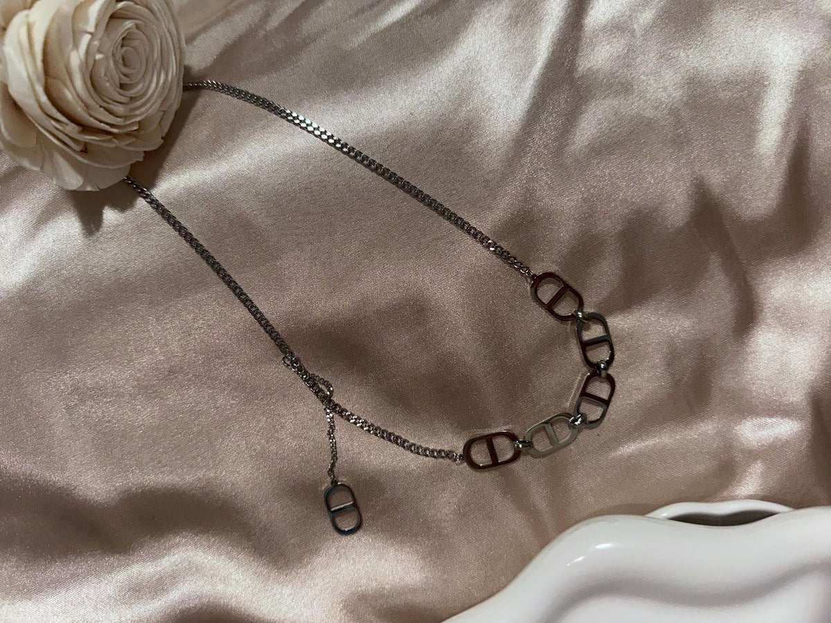 Modern Link Chain Necklace – Silver Stainless Steel