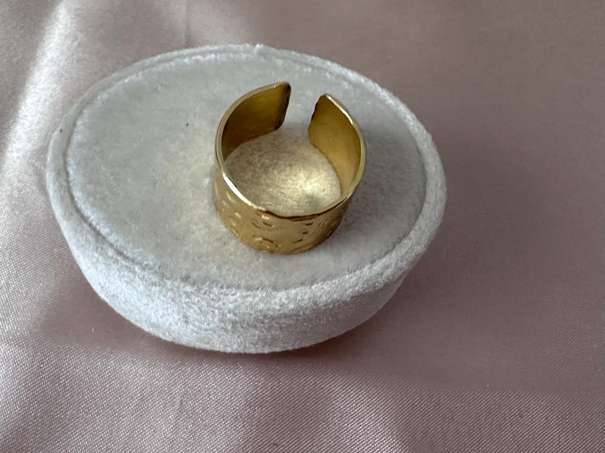 Gold Textured Wide Band Adjustable Ring – Stainless Steel Tarnish Resistant Minimal Statement Ring