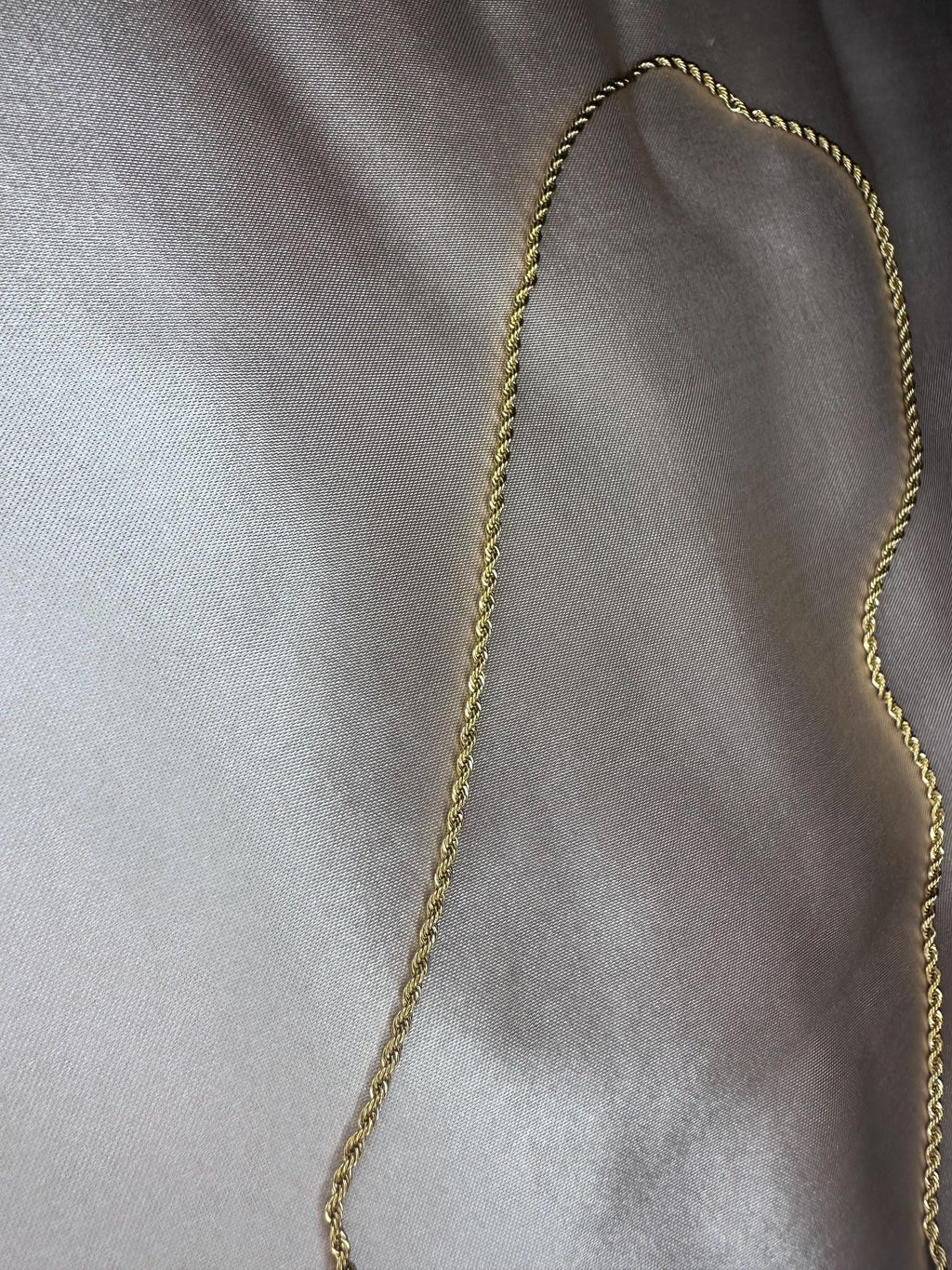 18K Gold Plated Rope Chain Necklace – Minimalist Stainless Steel Everyday Jewelry