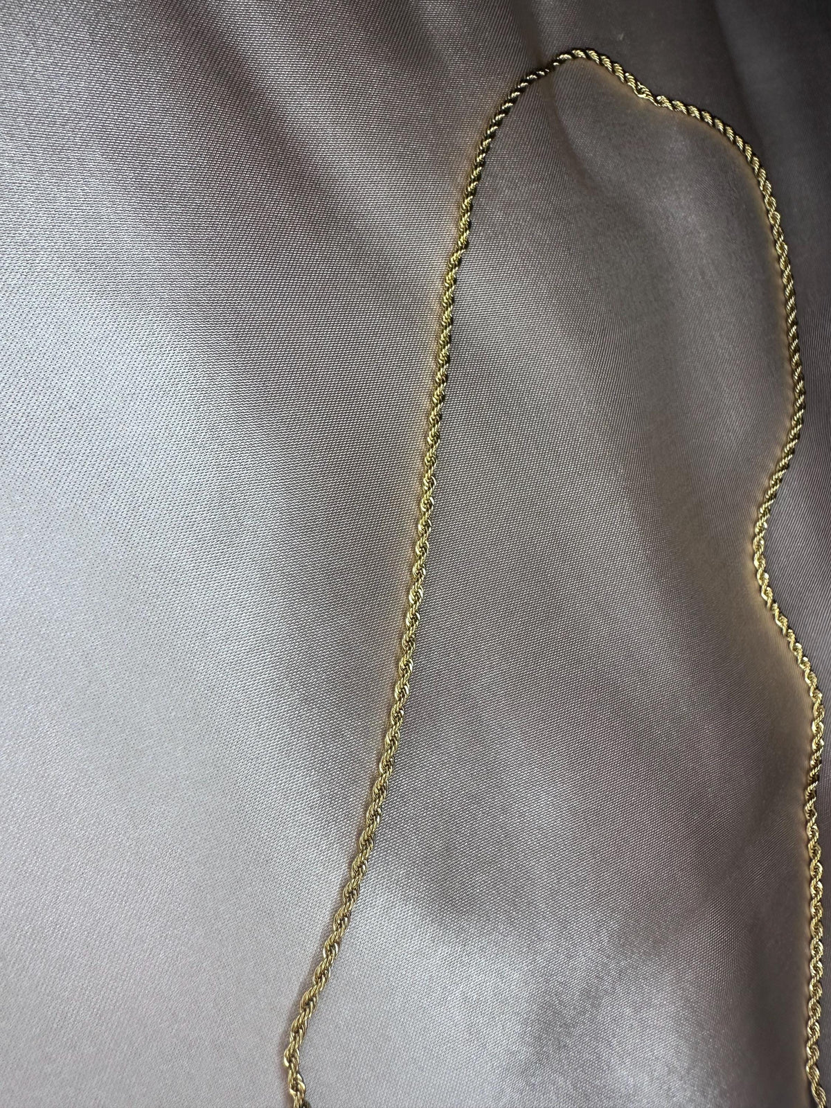 18K Gold Plated Rope Chain Necklace – Minimalist Stainless Steel Everyday Jewelry
