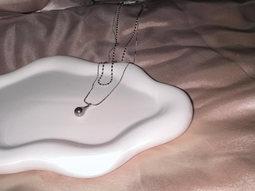 Stainless Steel Teardrop Pendant Necklace – Double Layer Minimalist Chain Jewelry