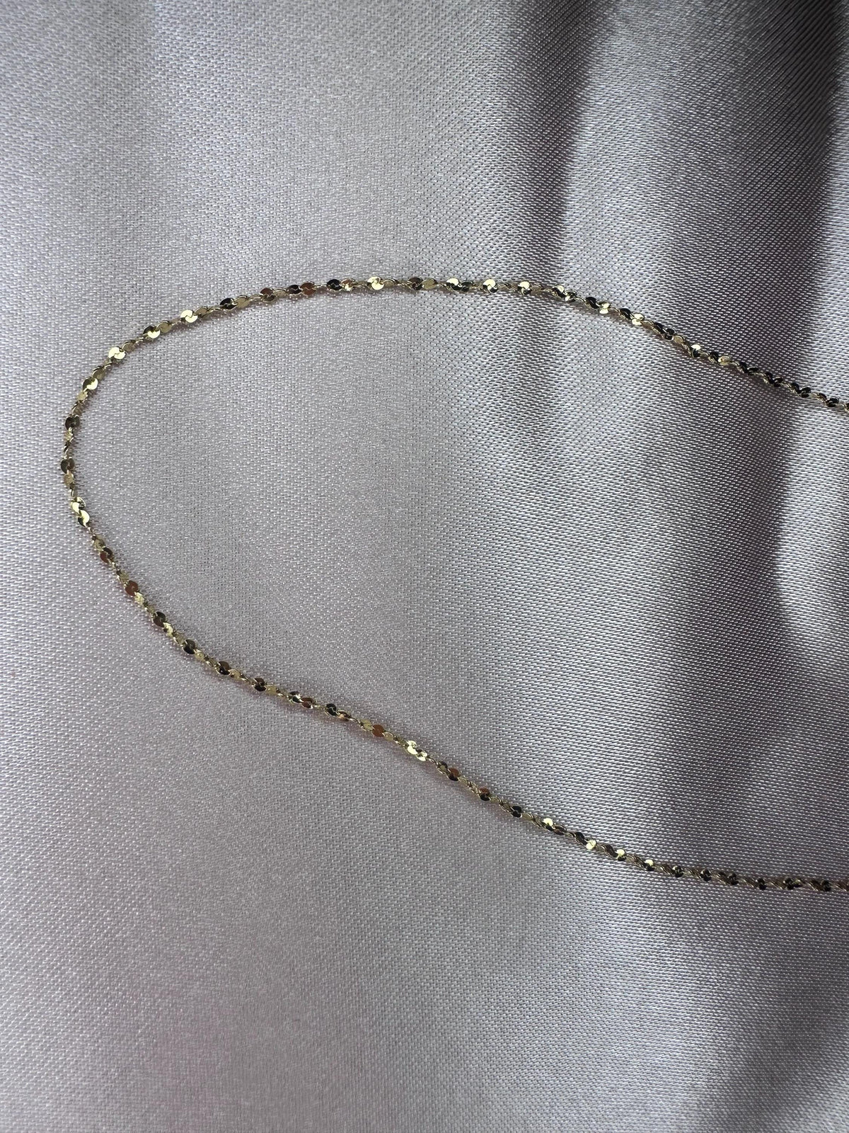 18K Gold Plated Sequin Disc Necklace – Minimalist Stainless Steel Chain