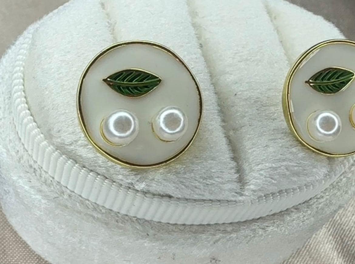 18K Gold Plated Pearl Leaf Stud Earrings – Minimalist Nature Jewelry