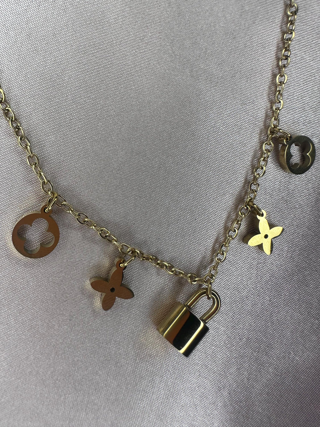 18K Gold Plated Lock Flower Charm Bracelet – Minimalist Dainty Layering Jewelry