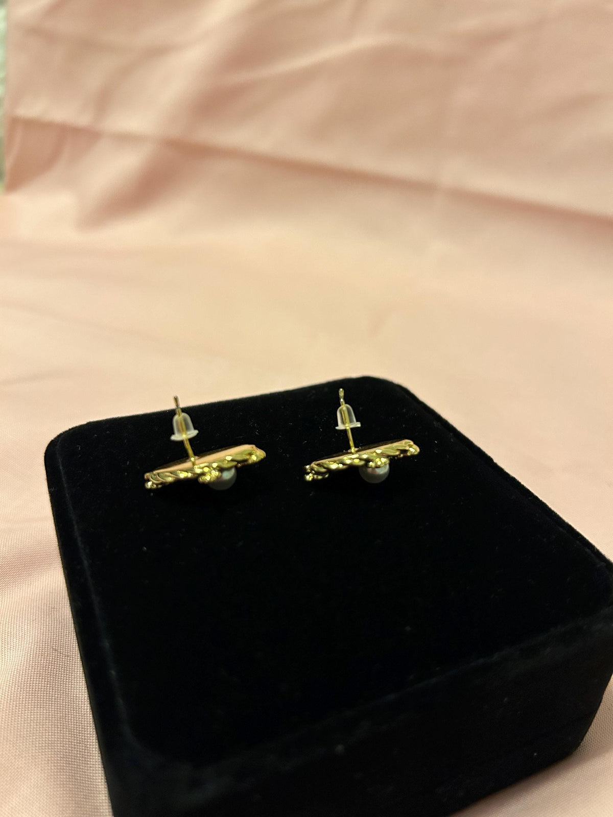 18K Gold Plated Pearl Floral Enamel Earrings – Vintage Purple Stainless Steel Jewelry