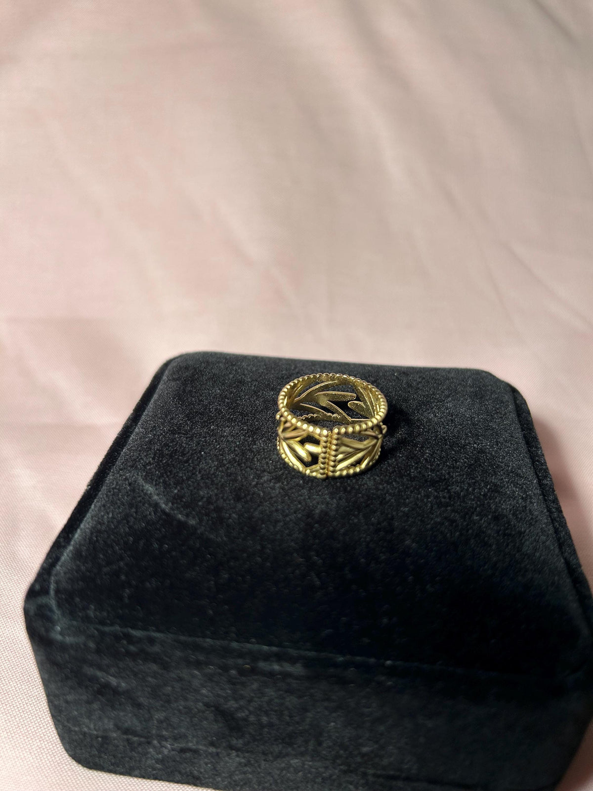 18K Gold Plated Leaf Ring – Stainless Steel Openwork Band, Minimalist Nature Jewelry
