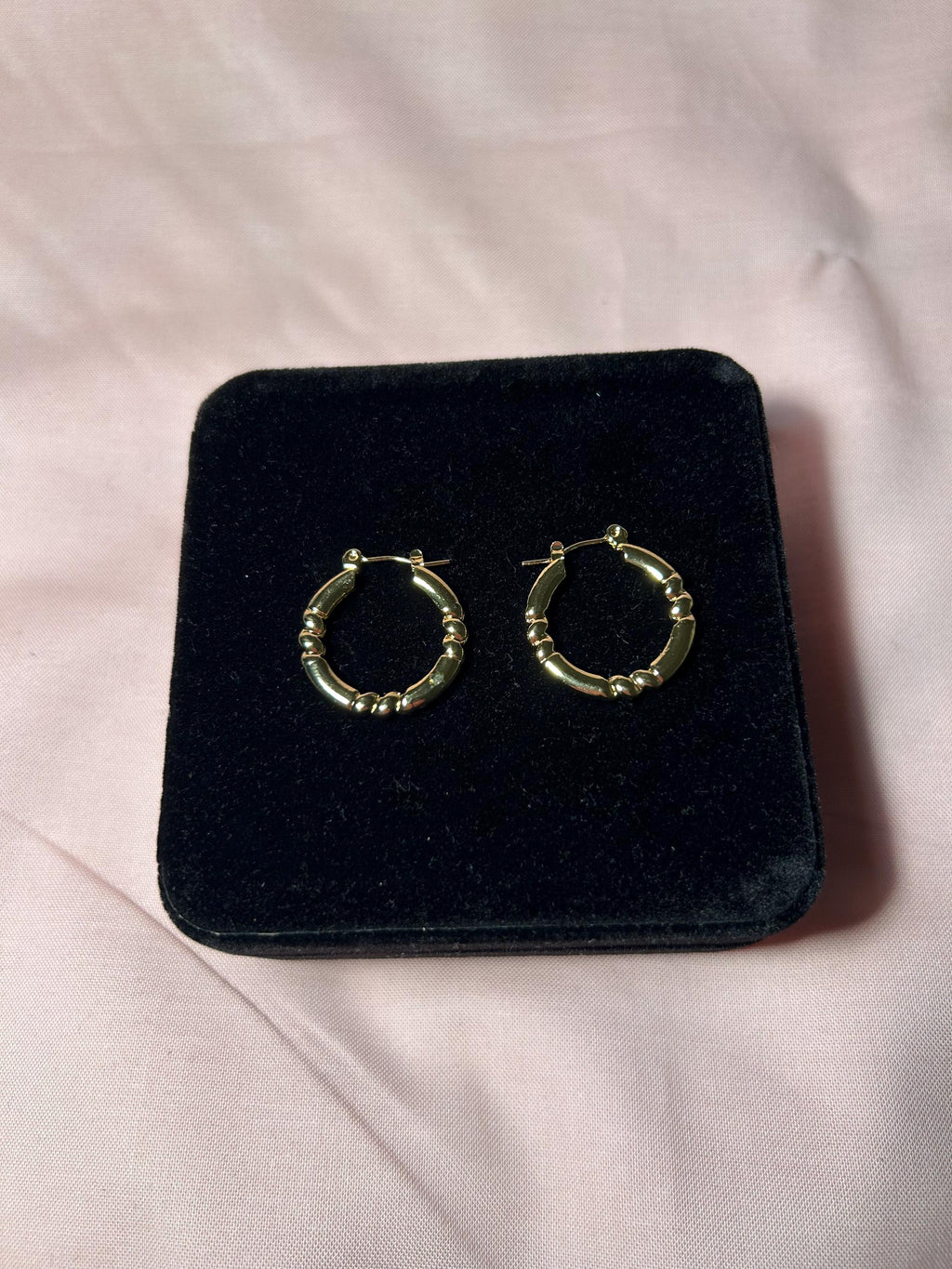 18K Gold Plated Beaded Hoop Earrings – Minimalist Stainless Steel Everyday Jewelry