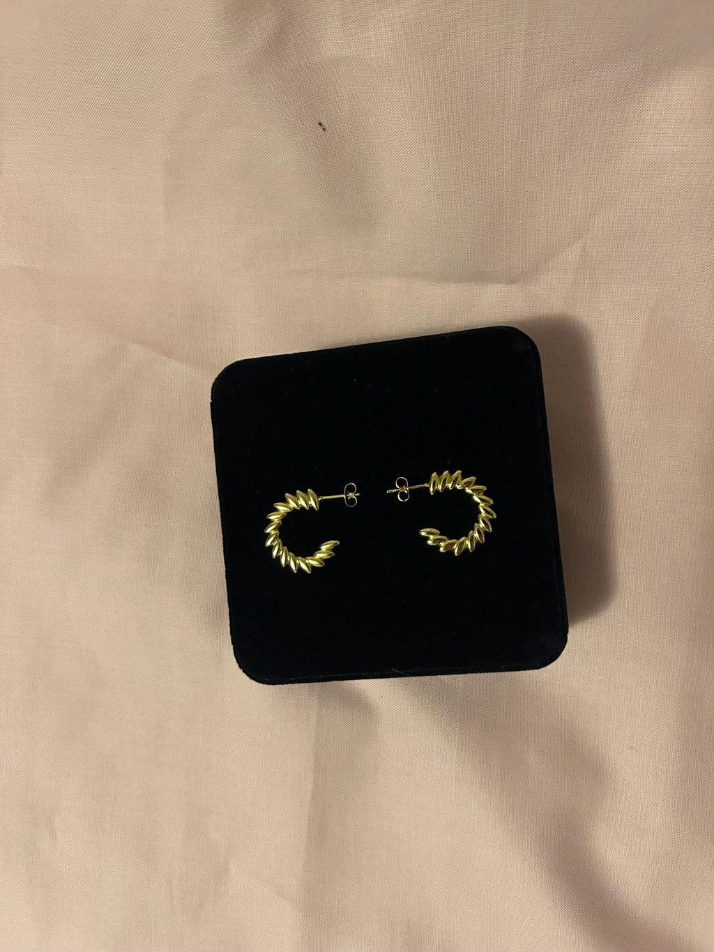 Textured 18K Gold Plated Hoop Earrings – Twisted Minimalist Statement Jewelry