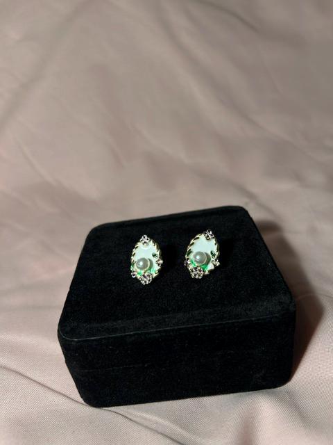 18K Gold Plated Oval Pearl Stud Earrings, Vintage Elegant Jewelry