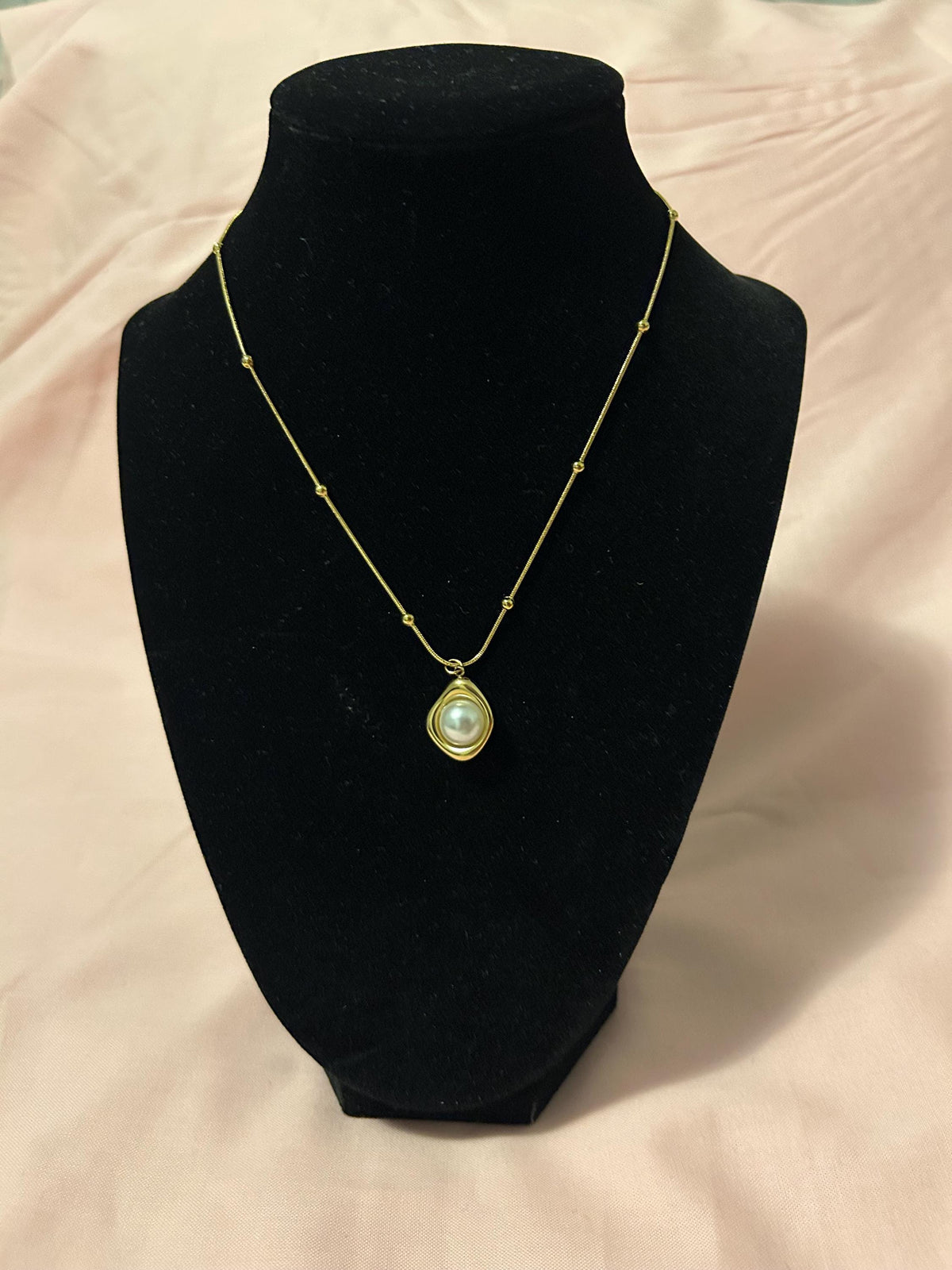 18K Gold Plated Pearl Pendant Necklace, Dainty Beaded Chain, Minimalist Style