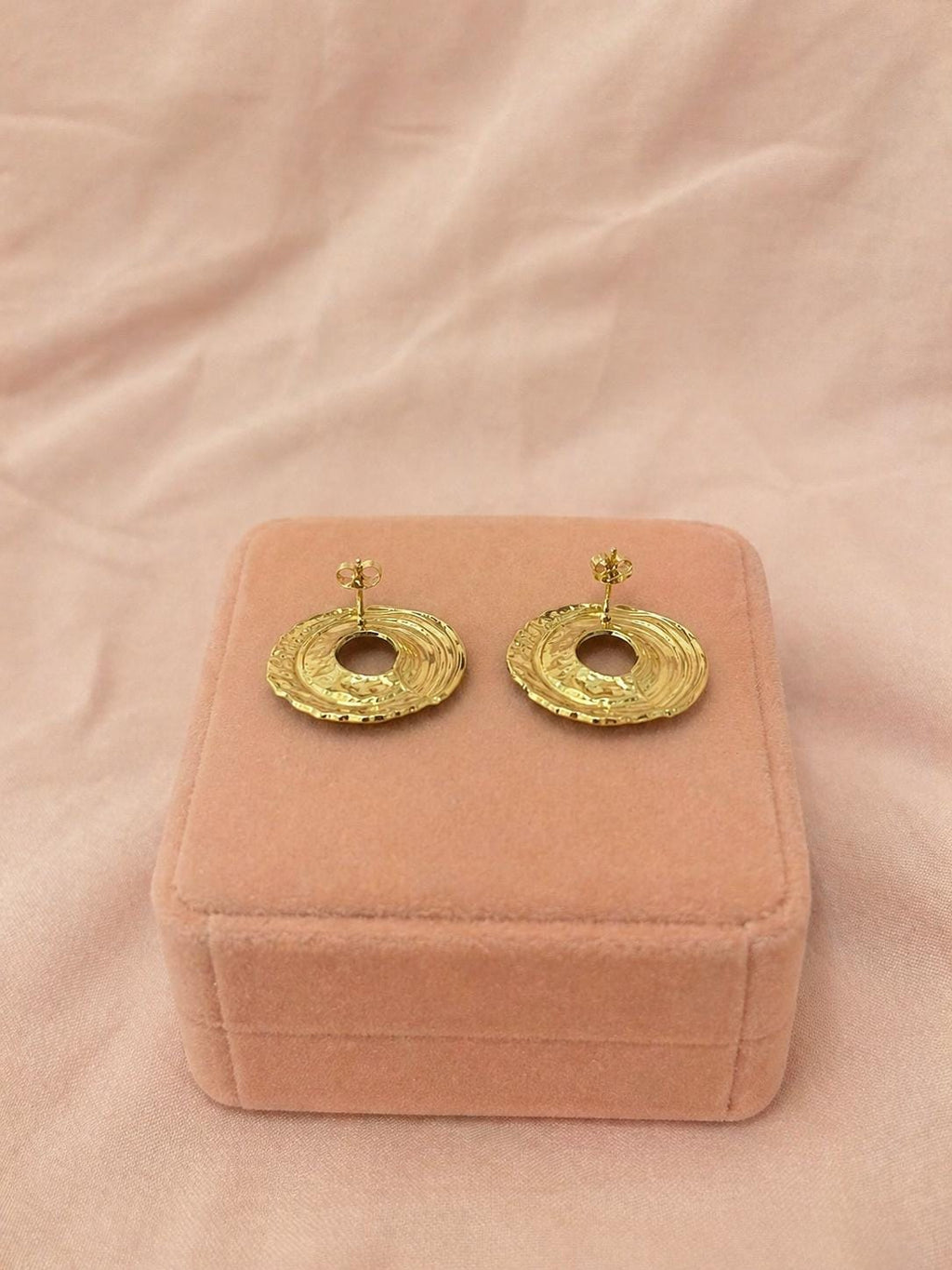 Textured 18K Gold Plated Hoop Stud Earrings – Minimalist Stainless Steel Statement Studs