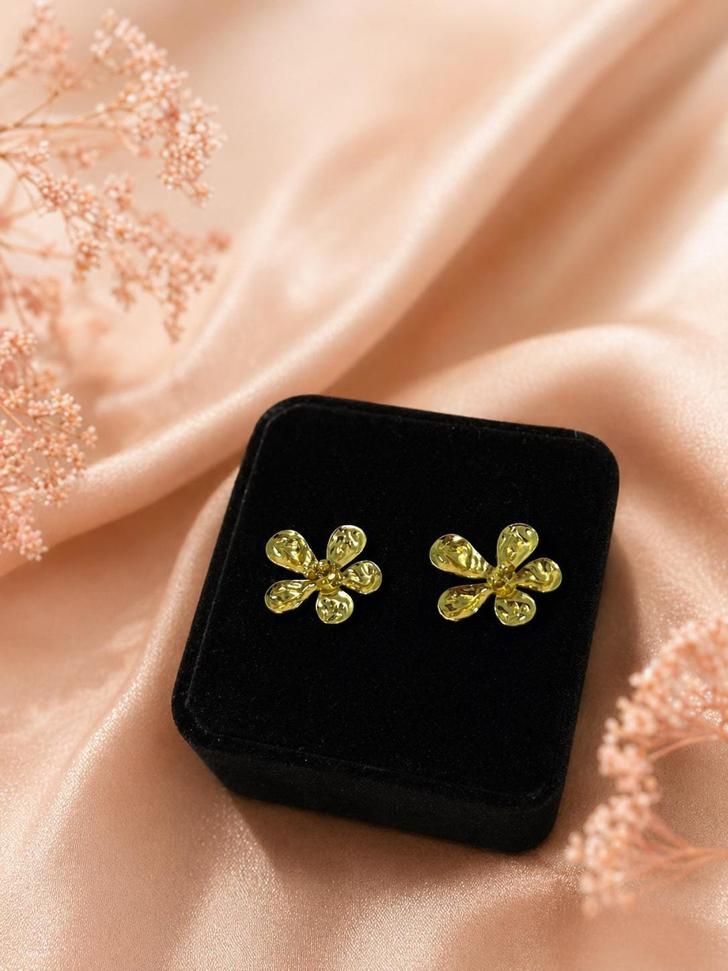 18K Gold Plated Textured Floral Stud Earrings, Stainless Steel Dainty Jewelry