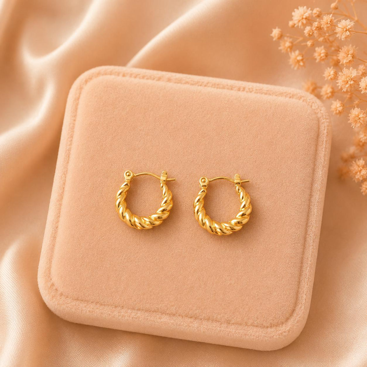 18K Gold Plated Twisted Rope Hoop Earrings – Elegant Minimalist Everyday Jewelry