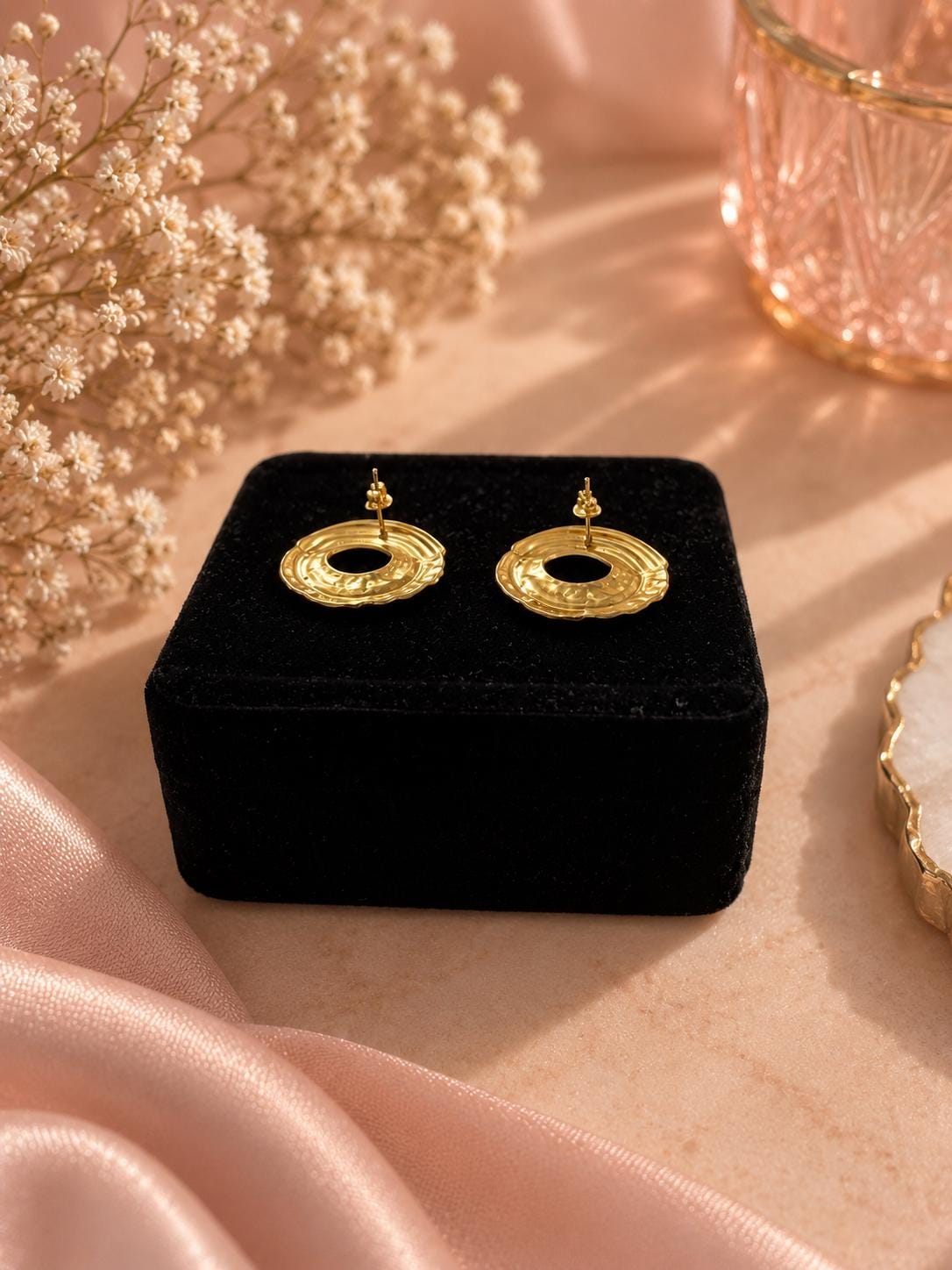 Textured Hammered Gold Disc Earrings, 18K Plated Chunky Circles