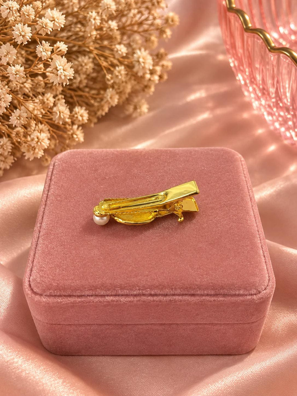 18K Gold Plated Shell Pearl Starfish Hair Clip, Ocean Inspired Barrette Accessory